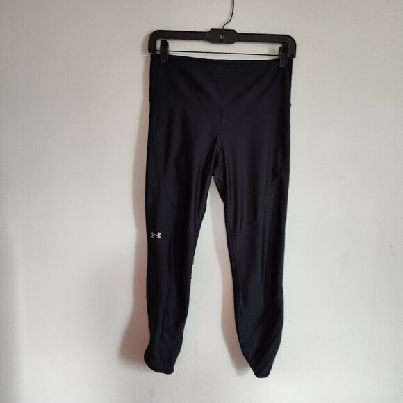 Ladies SZ M Under Armour Black Compression Cropped Legging - Picture 1 of 4